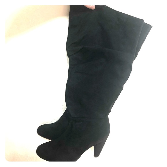 torrid Shoes - Torrid black suede bunched boots